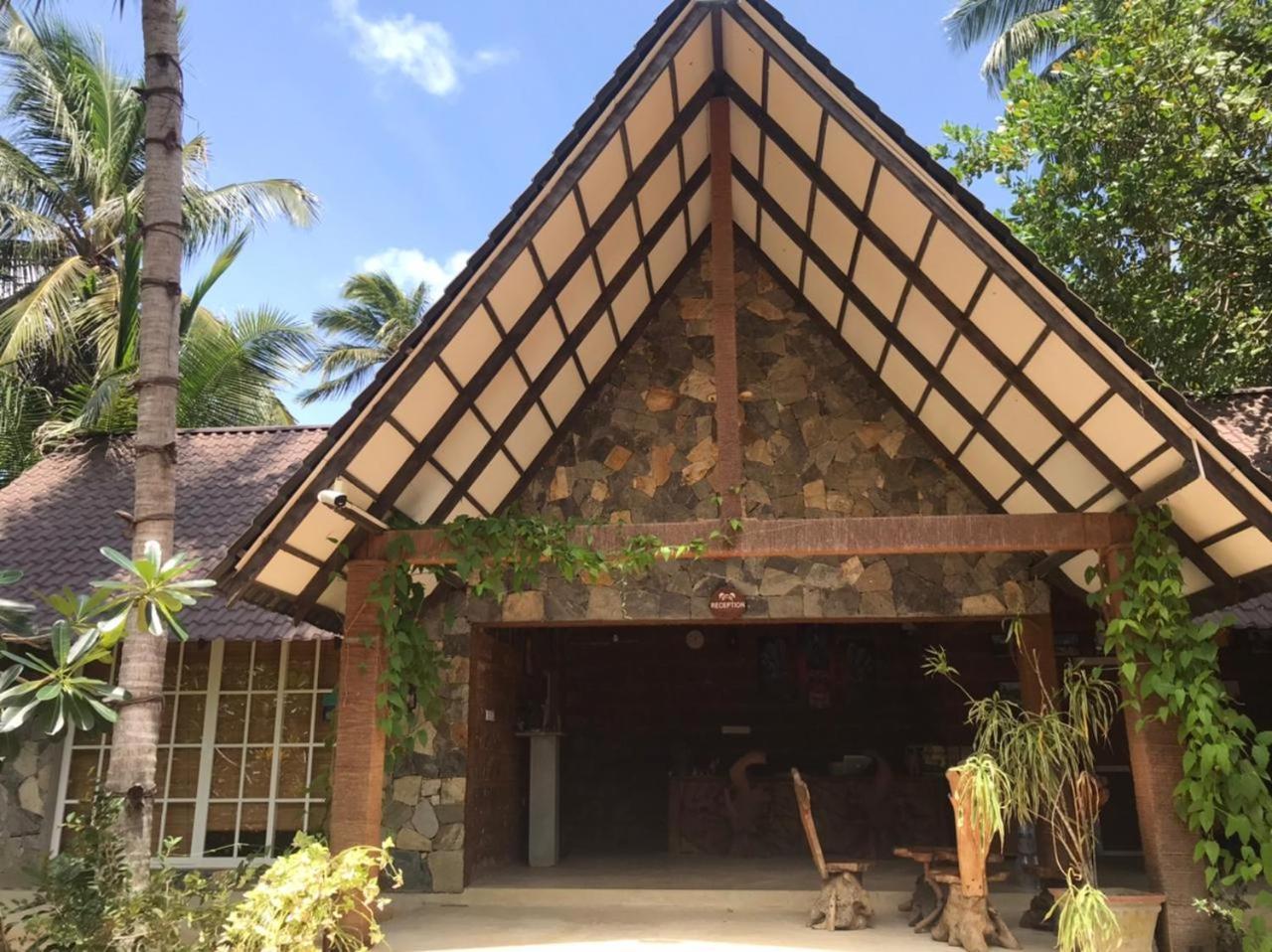 Coco Village Hotel Чілав Екстер'єр фото